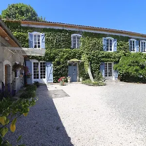 https://naturaform.midi-pyreneeshotels.com