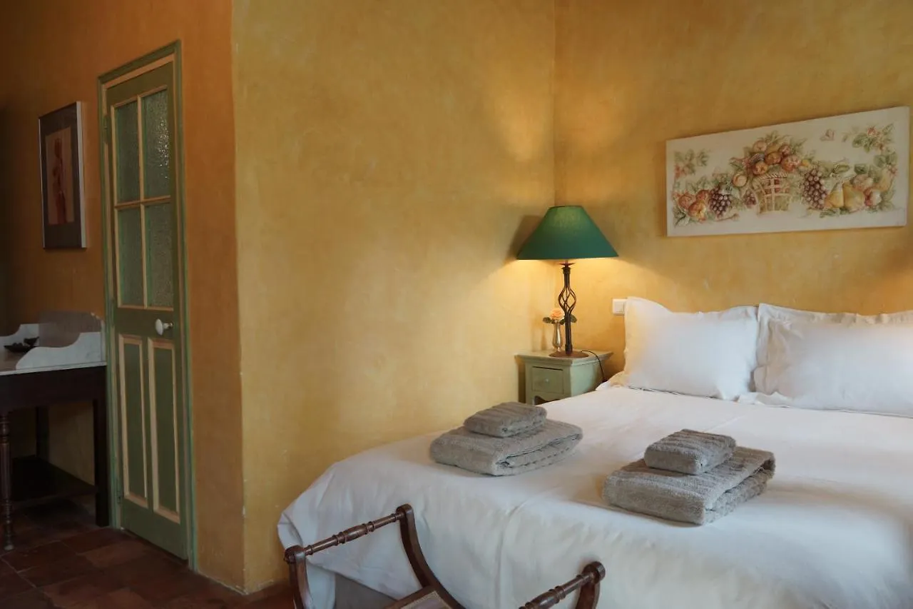 Guest house Maison En Provence Hotel Lapalud